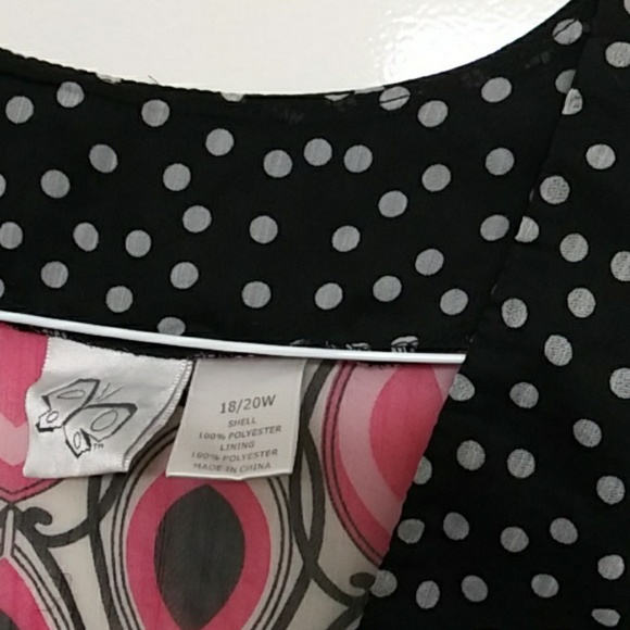 Womens blouse - Picture 2 of 3